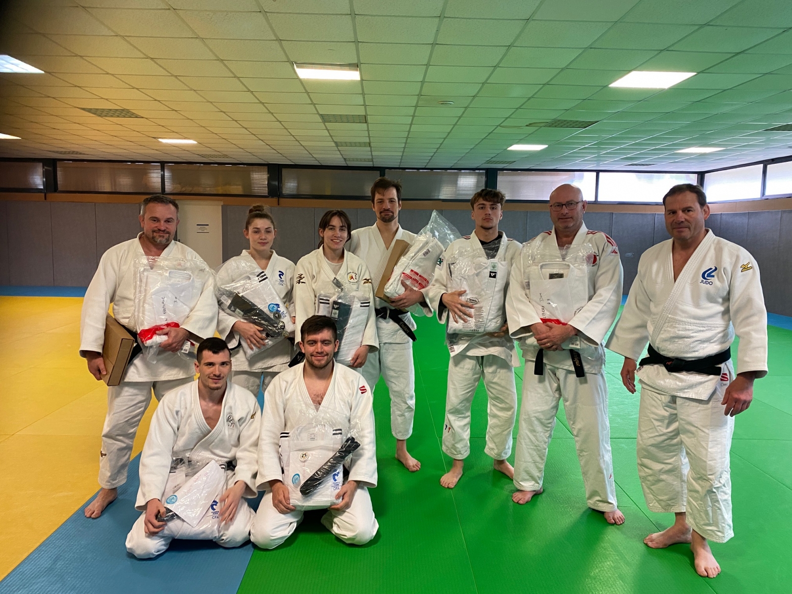 Remise des équipements